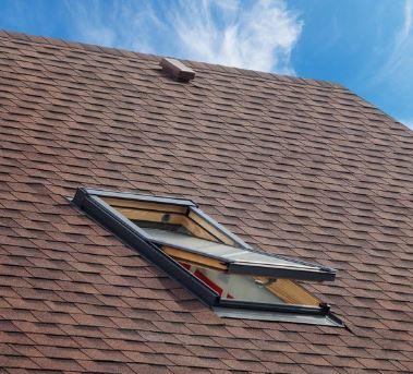Tetőtéri ablak – kiválasztástól a beszerelésig