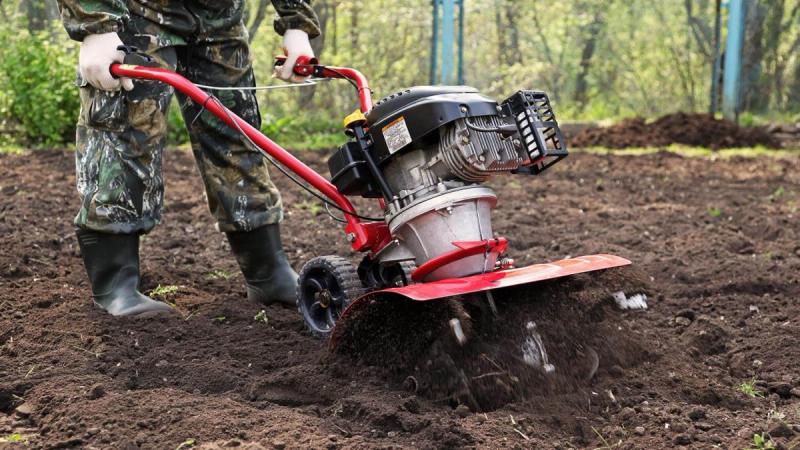 Hogyan válasszunk kapálógépet?