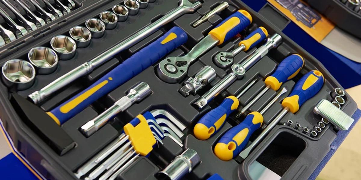 Szakembereket kérdeztünk: Mit tartalmazzon egy jó szerszámkészlet?