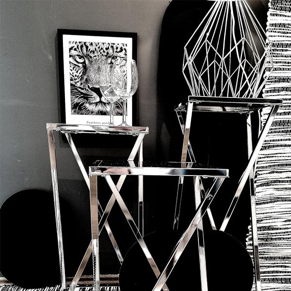 Asztalok, puffok, székek