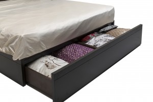 Az ágyneműtartón túl: ennyi mindenre használható az ágy alatti tér